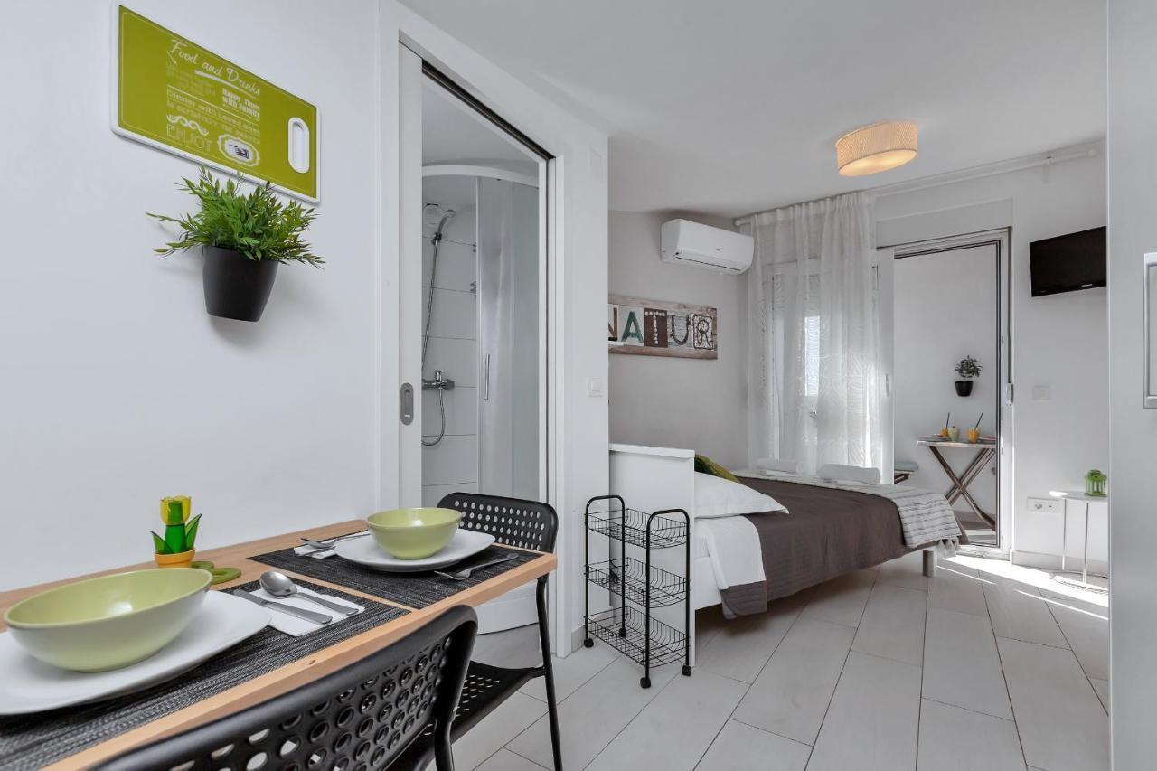 Apartments Villa Joy Podgora Eksteriør billede